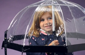 Fulton: Los paraguas transparentes más fashion para niñas