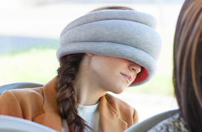 Ostrich Pillow Light: la revolucionaria almohada en versión mini