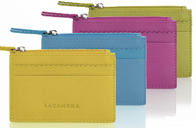 Tarjetero-monedero de piel by Lacambra: práctica y con estilo