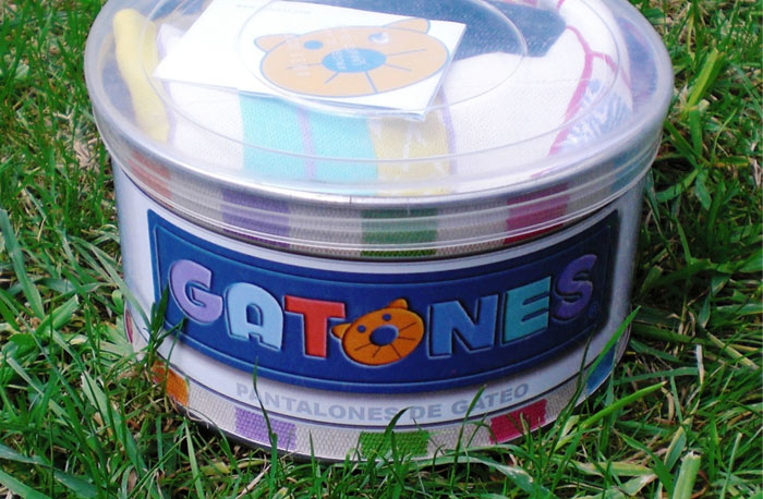 Gatones: los pantalones perfectos para gatear