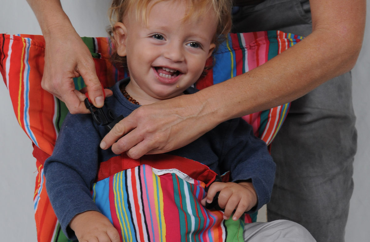 La mejor trona para viajar con los más peques