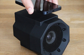 Boom box: el altavoz que funciona sin conexiones