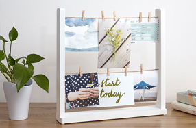 Soporte de mesa para colgar fotos "Hangit"