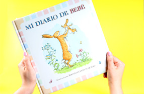 "Mi diario de bebé": basado en el clásico "Adivina cuánto te quiero"