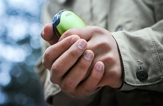 El cargador-calienta manos eléctrico de ZIPPO