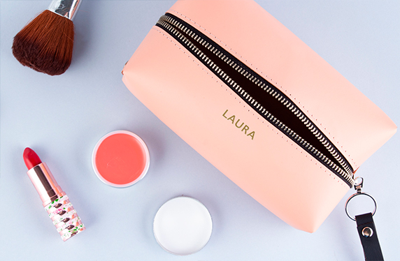 Neceser de cuero personalizado