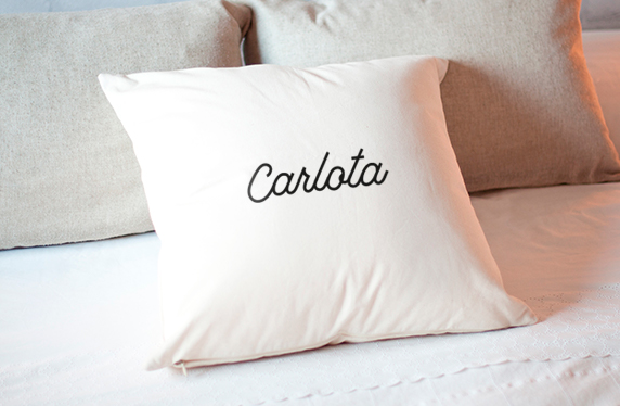 Cojín personalizado con tu nombre