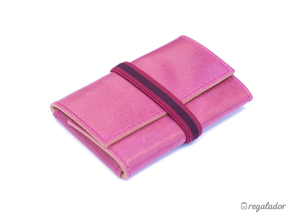 La cartera de cuero más ligera y práctica