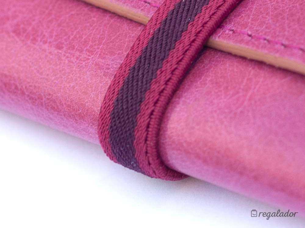 La cartera de cuero más ligera y práctica