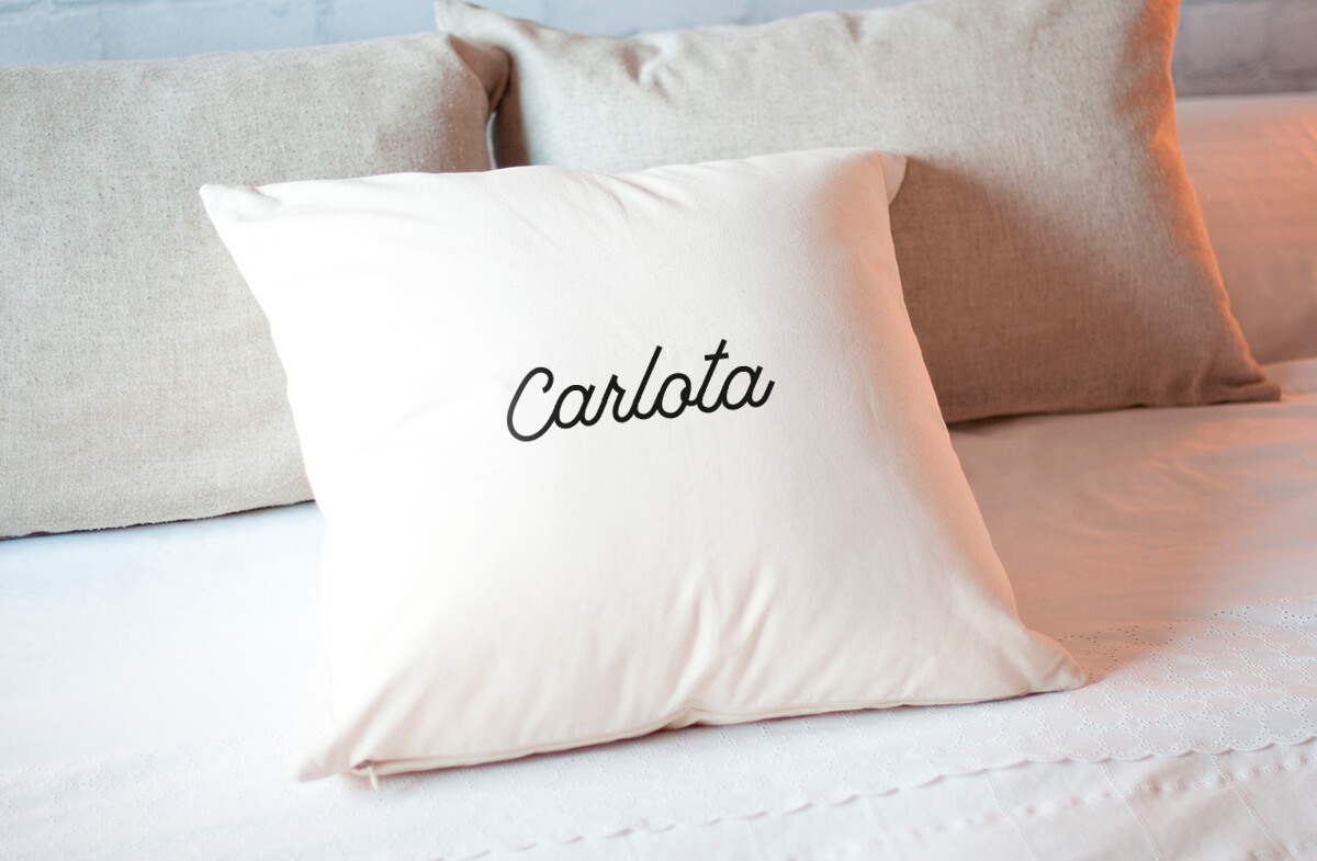 Cojín personalizado con tu nombre