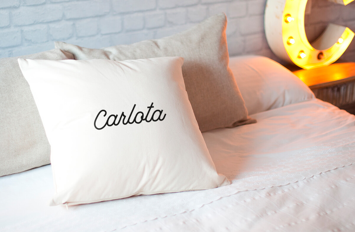 Cojín personalizado con tu nombre
