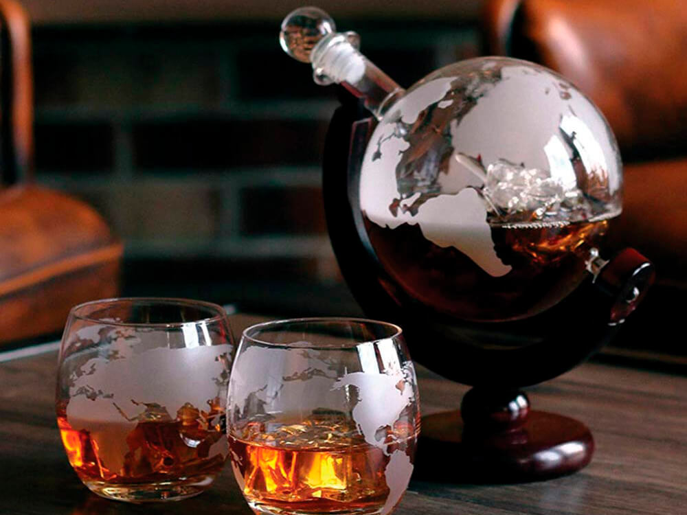 Set para licor con forma de globo terráqueo | Regalador.com