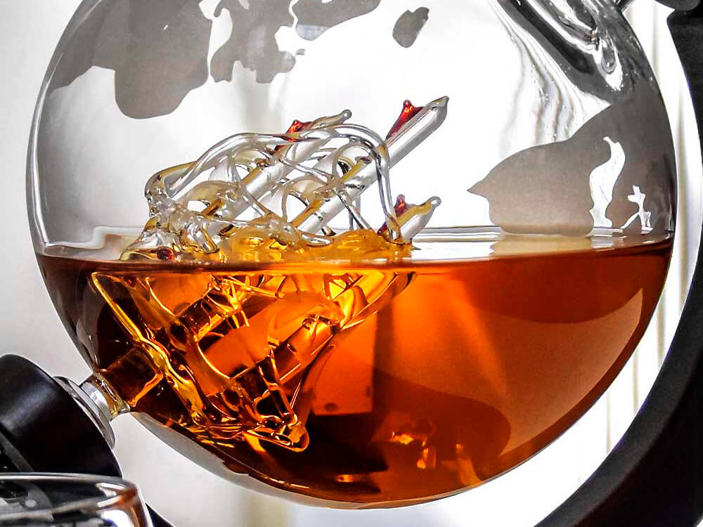 Set para licor con forma de globo terráqueo | Regalador.com