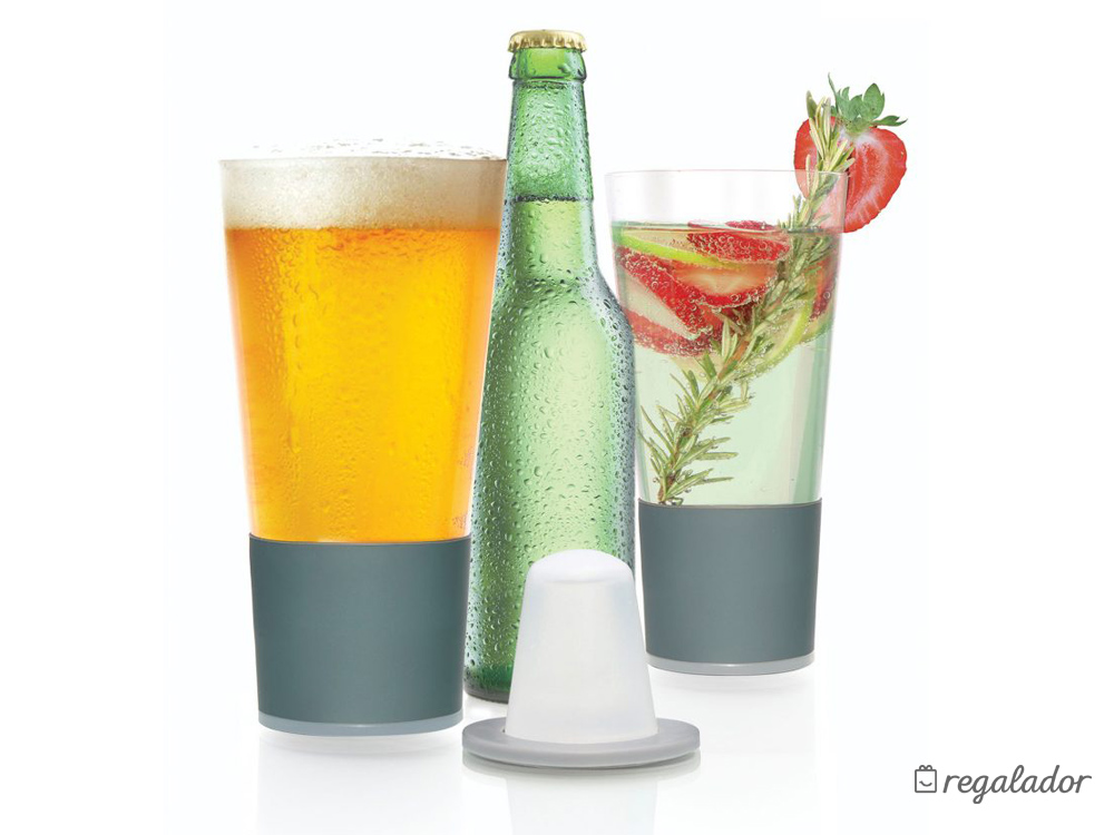 Vasos que mantienen frías las bebidas