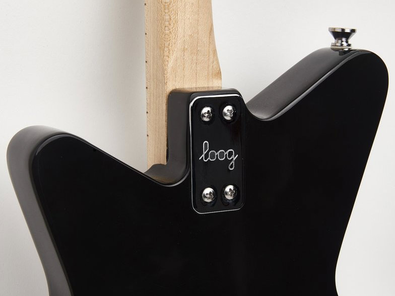Loog, su primera guitarra eléctrica