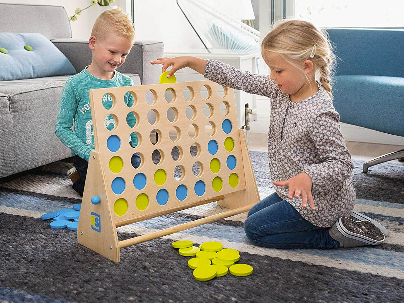 El clásico cuatro en línea, ¡pero en grande!