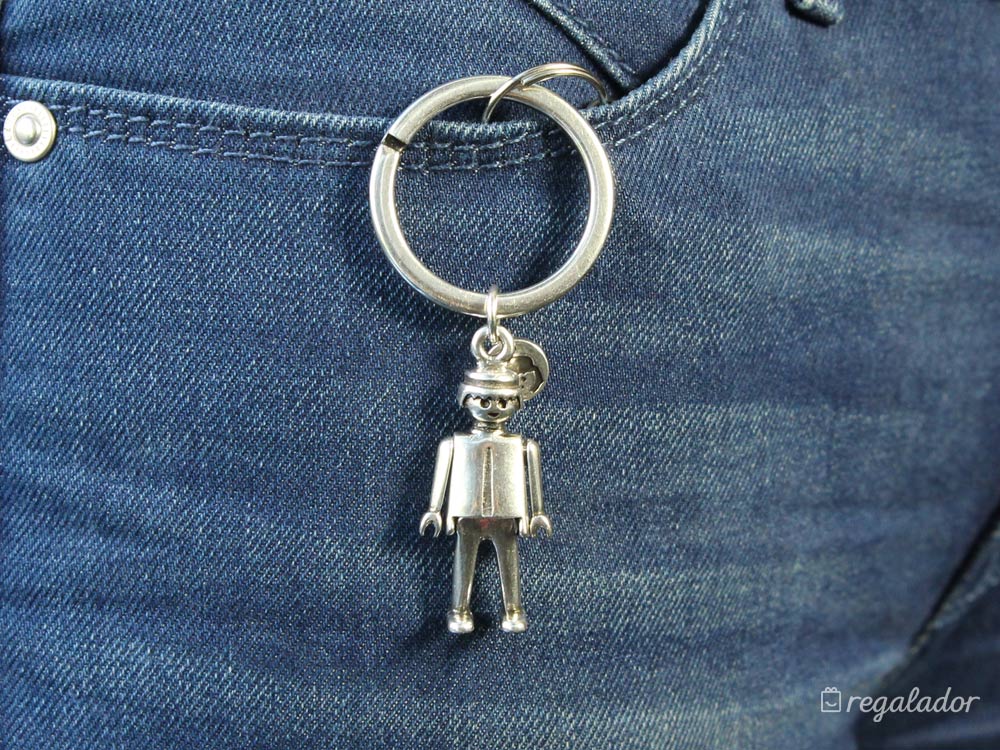 llavero playmobil personalizado