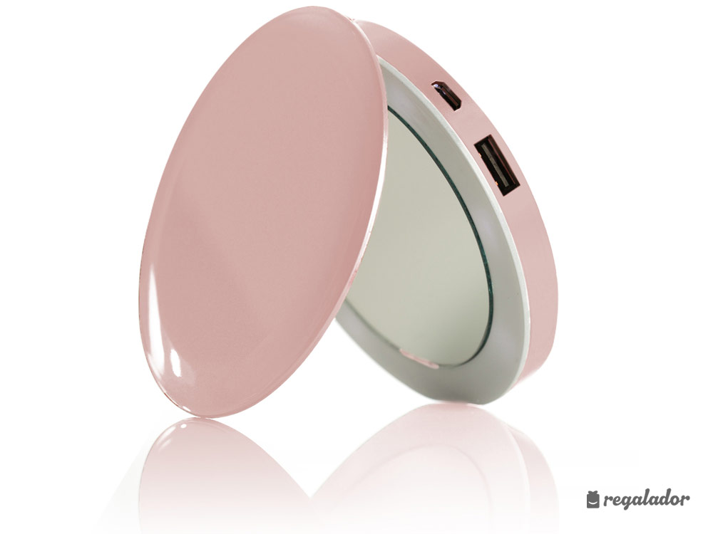 El único espejo con luz que carga el móvil