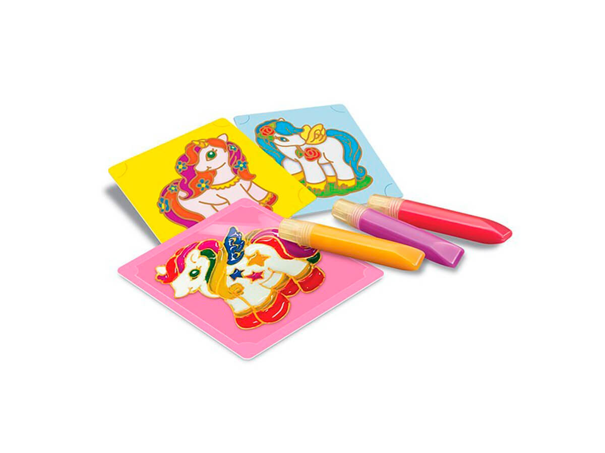Set de arte para crea tus pegatinas de unicornios