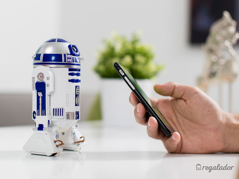 Sphero R2-D2: El droide con realidad aumentada de Star Wars