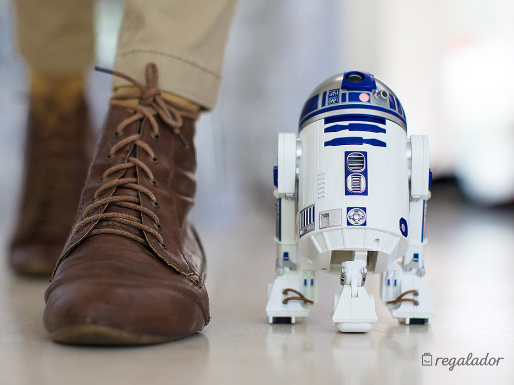 Sphero R2-D2: El droide con realidad aumentada de Star Wars