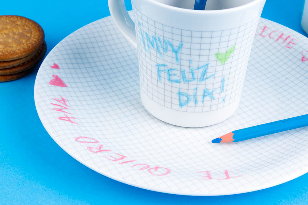 Set de vajilla para dejar notas por la mañana