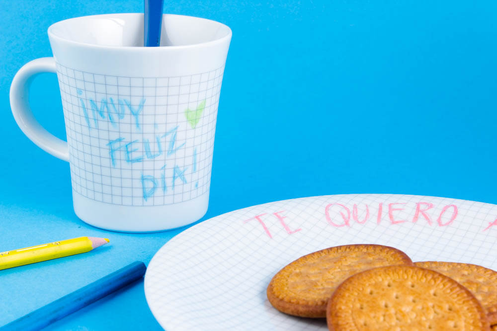 Set de vajilla para dejar notas por la mañana