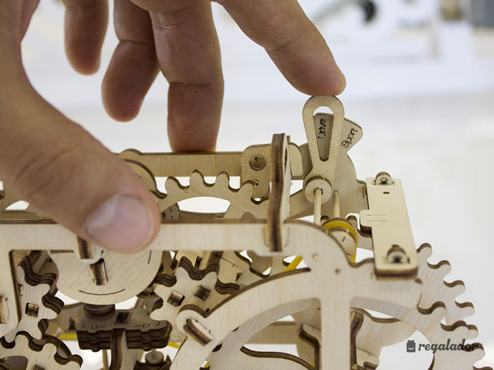 Vehículos de madera para construir tú mismo