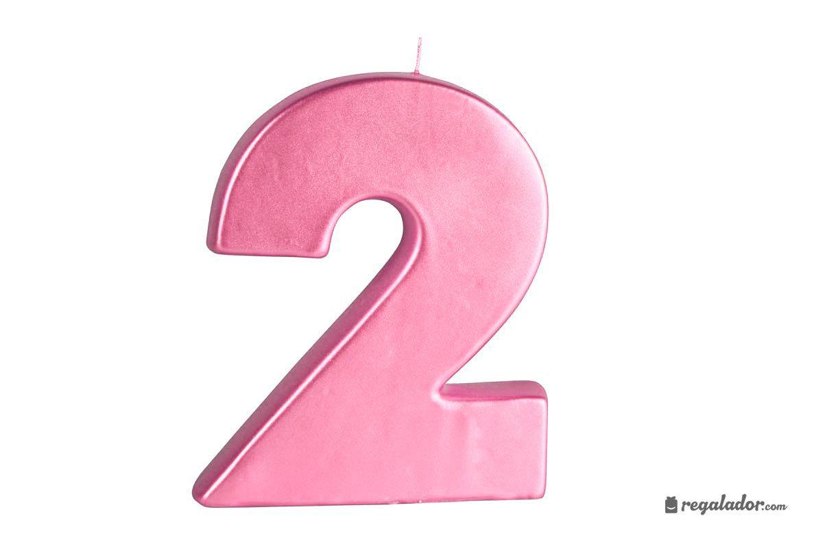 Velas gigantes con forma de números