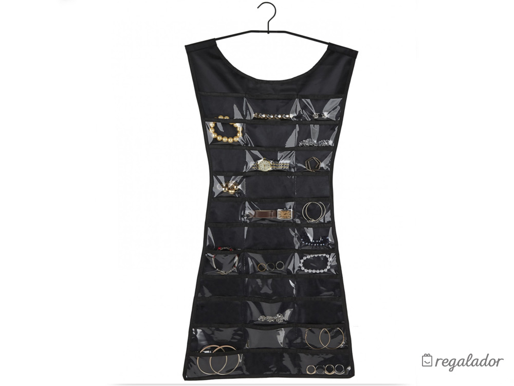 El vestido Umbra, ideal para todas tus joyas