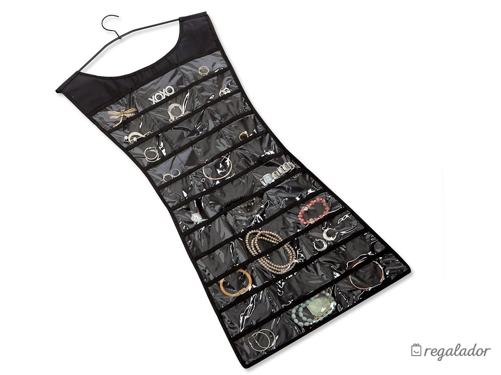 El vestido Umbra, ideal para todas tus joyas